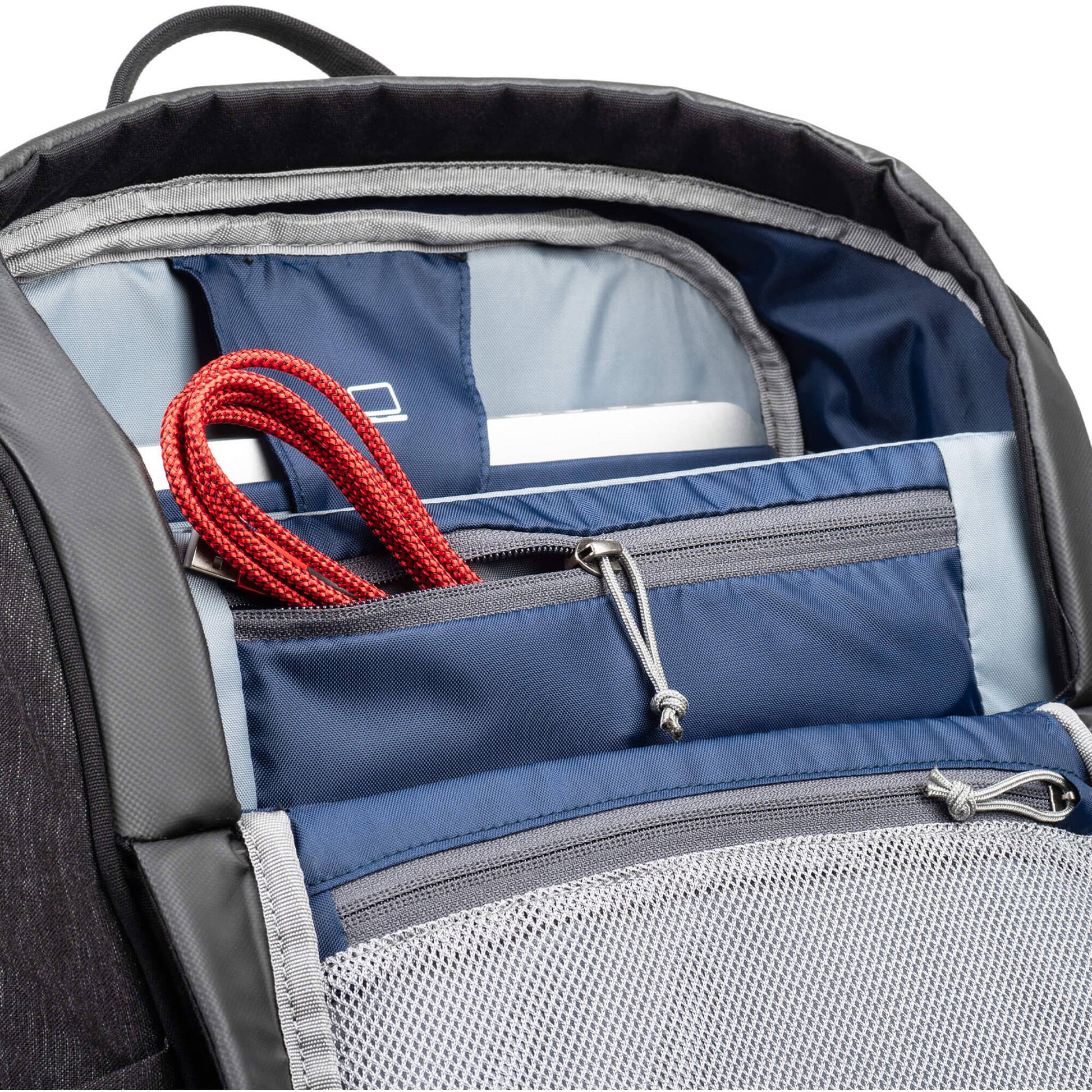 Think Tank SpeedTop 30 Backpack in black
