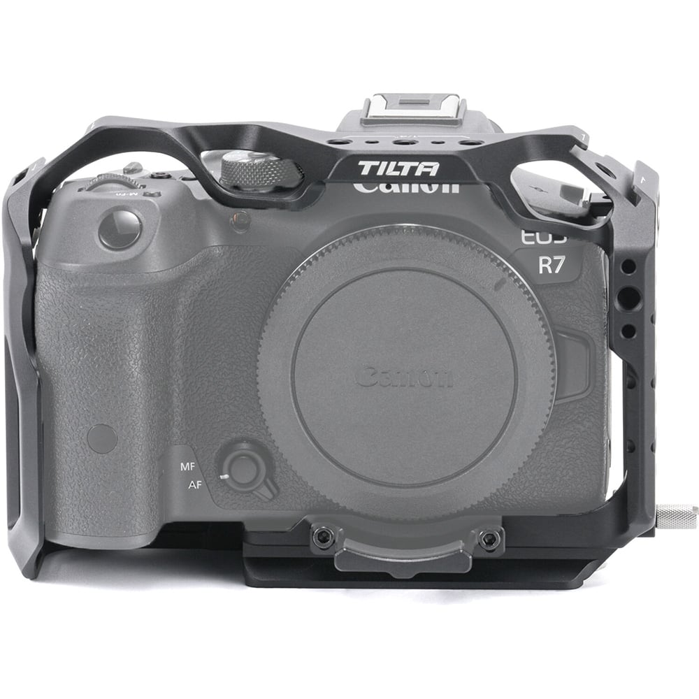 Elevate your Canon R7 mirrorless camera with a formfitting full cage for added versatility and protection during production.