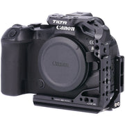 The Tilta half camera cage for Canon R6 II enhances your camera with a modular base plate, created from aluminium and stainless steel.