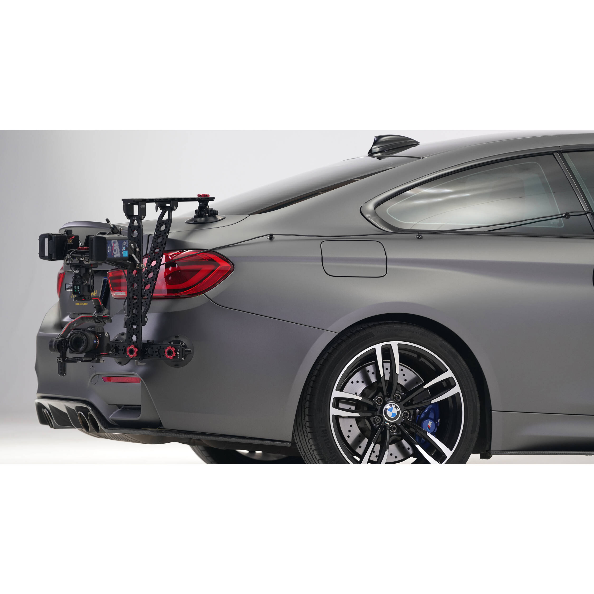 The Hydra Alien Car Mounting System offers lightweight, versatile, and stable solutions for dynamic car-mounted cinematography, supporting various cameras.