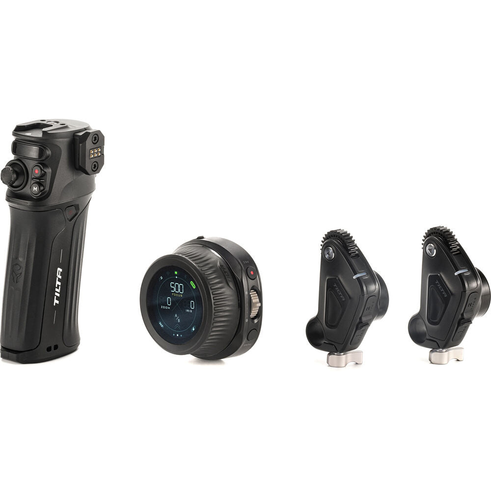 Experience precise lens control with Tilta's Nucleus Nano II Wireless System. Smoothly operate your camera lenses remotely for professional filmmaking.