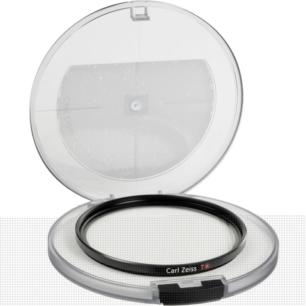 Zeiss 67mm UV Filter. Protects your lens, reduces haze, and ensures sharp, clear images with premium optical glass.