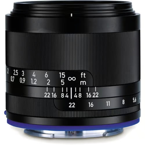 Zeiss Loxia 35mm f/2 for Sony E. Classic wide-angle prime with f/2 aperture, Biogon optical design, manual focus, and durable weather-sealed build.