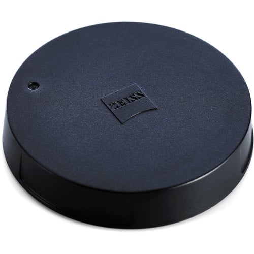 Zeiss Loxia 35mm f/2 for Sony E. Classic wide-angle prime with f/2 aperture, Biogon optical design, manual focus, and durable weather-sealed build.