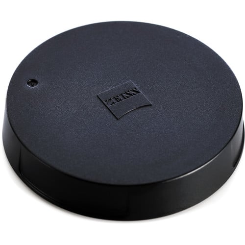 Zeiss Loxia 50mm f/2 for Sony E. Standard prime with f/2 aperture, Planar optical design, manual focus, and durable weather-sealed construction.