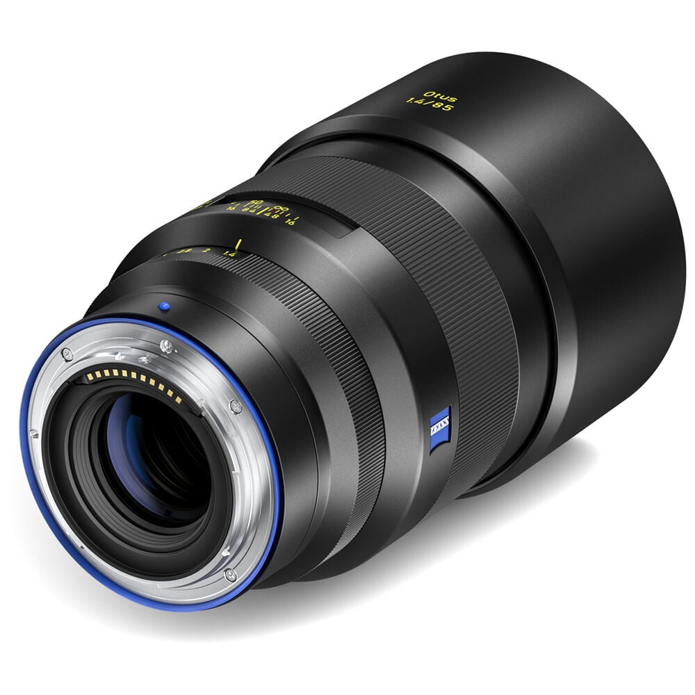 Zeiss Otus ML 85mm f/1.4 for Nikon Z. Premium portrait lens with f/1.4 aperture, superb sharpness, smooth bokeh, and solid all-metal construction.