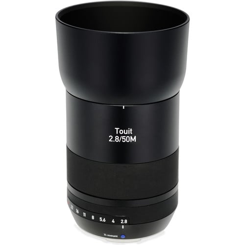 Zeiss Touit 50mm f/2.8 for Fujifilm X. Compact APS-C macro lens with 1:1 magnification, sharp optics, vibrant colours, and smooth bokeh.