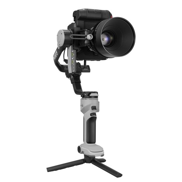 Cinepeer Crane 4E 3-axis gimbal for full-frame cameras.