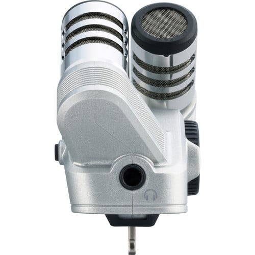 Zoom iQ6 Stereo X/Y Microphone for iOS with Lightning connector.